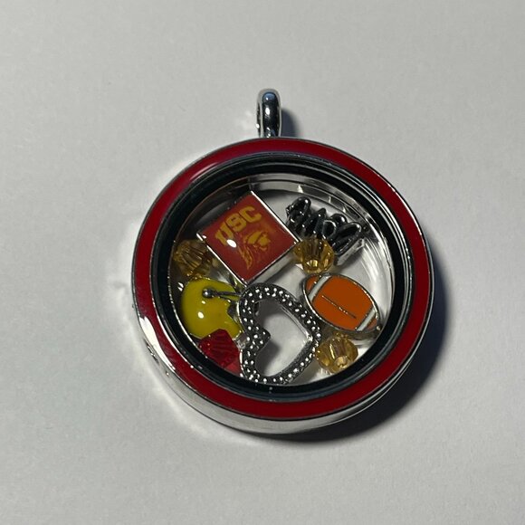 USC Trojans NCAA Memory Charm Locket w/ 22 IN chain NEW - Picture 1 of 3